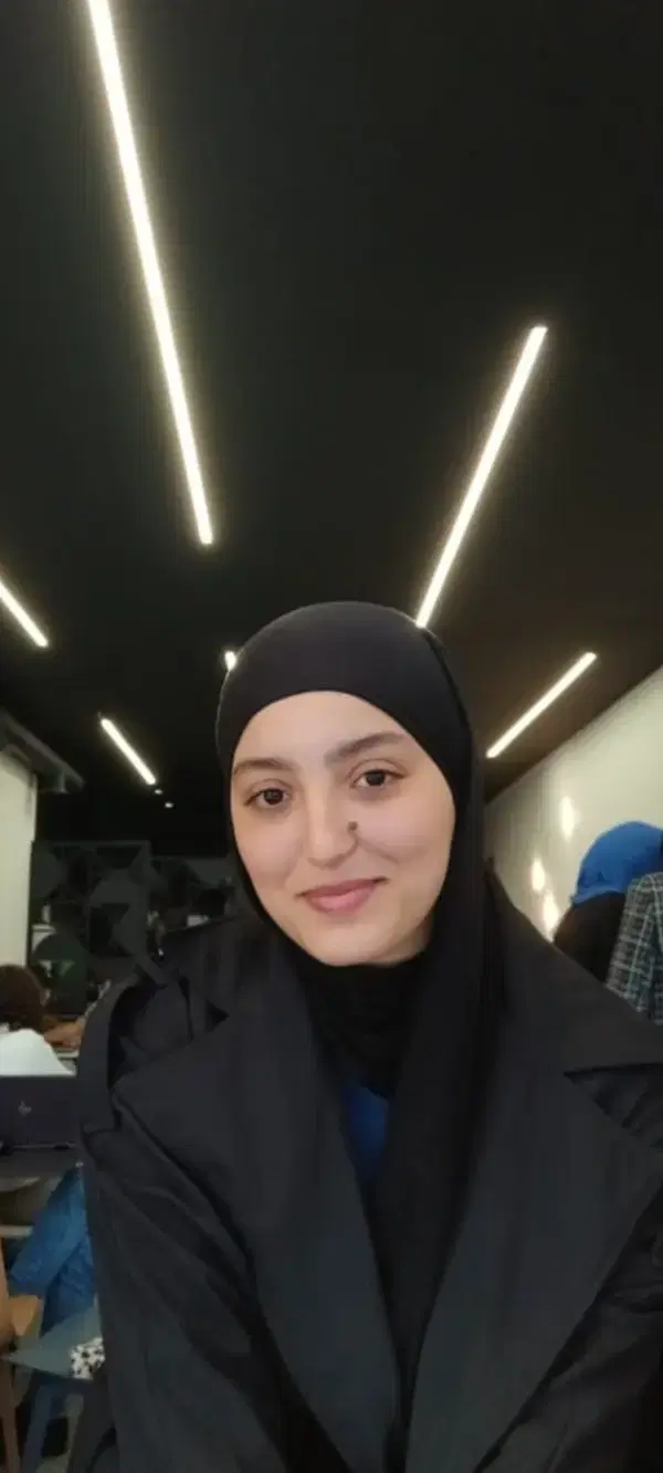 Professeur Samira - Kenitra