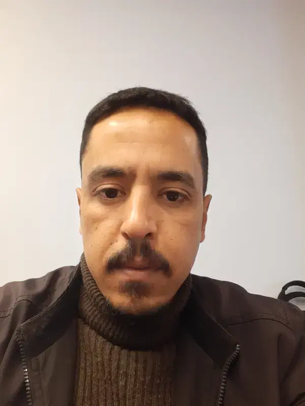 Professeur Mustapha - Rabat