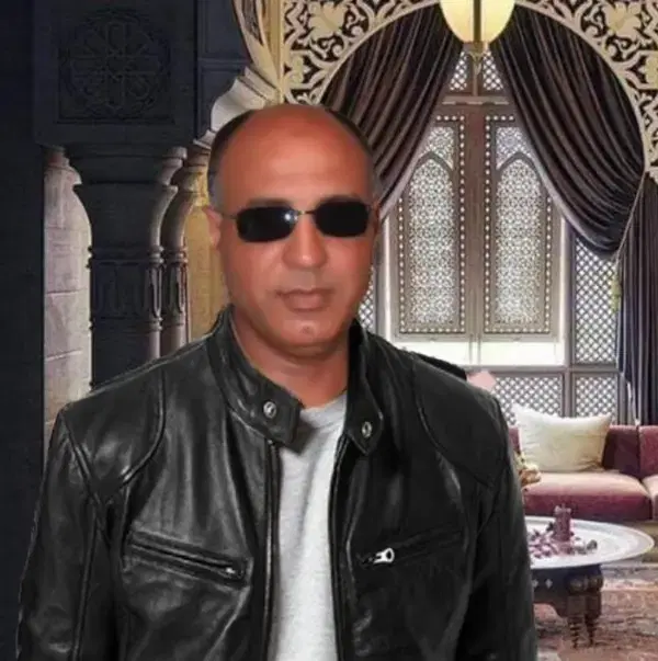 Professeur Mostafa - Mohammedia