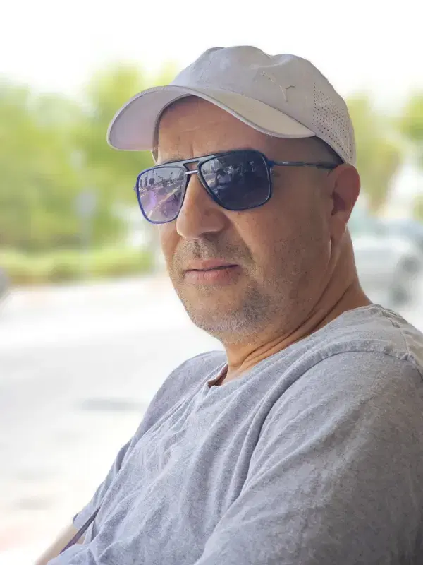 Professeur Adil - Sale