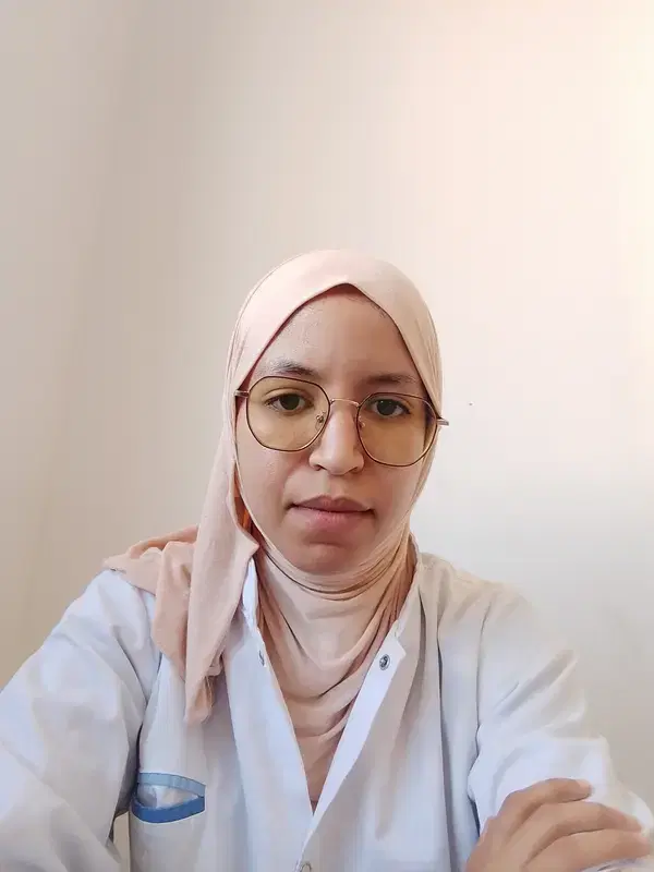 Professeur Zineb - Sale