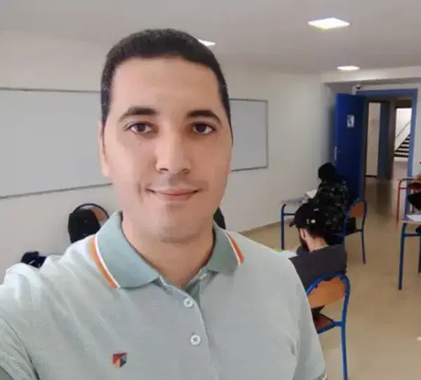 Professeur Hicham - Agadir
