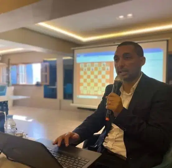 Professeur Kamal - Casablanca